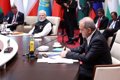  پزشکیان اسناد همکاری سران سازمان همکاری شانگهای را امضا کرد