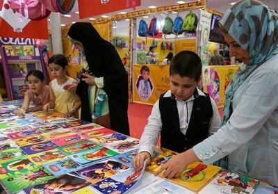 مهر زیر سایه گرانی؛ کیف و کفش دانشآموزان برای خانوادهها گران شد - تسنیم