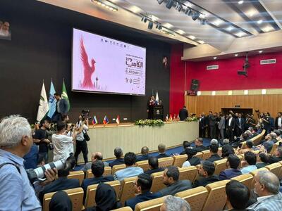  سند تحول دیجیتال وتفاهم نامه هوشمندسازی شبکه برق و انرژی تهران بزرگ با دانشگاه صنعتی شریف امضا شد