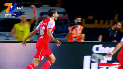 گل اول پرسپولیس به استقلال توسط محمد مهدی محبی