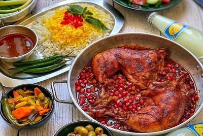 مرغ با سس انار؛ عطر و طعم بهشتی داره | آخرین خبر