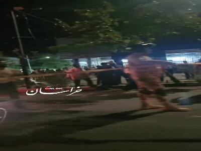  برخورد خودروی سواری با تجمع مردمی در وکیل‌آباد مشهد؛ ۴ نفر جان باختند و ۱۵ نفر مصدوم شدند | آخرین خبر