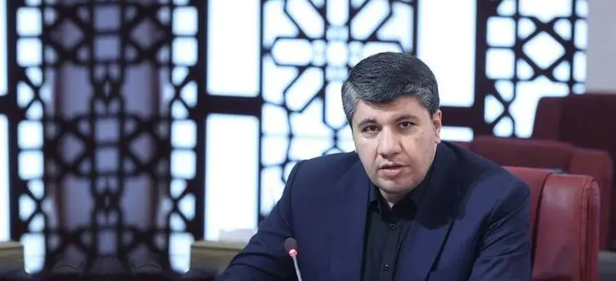 مدیرعامل بانک صادرات از محصولات نوآورانه رونمایی کرد