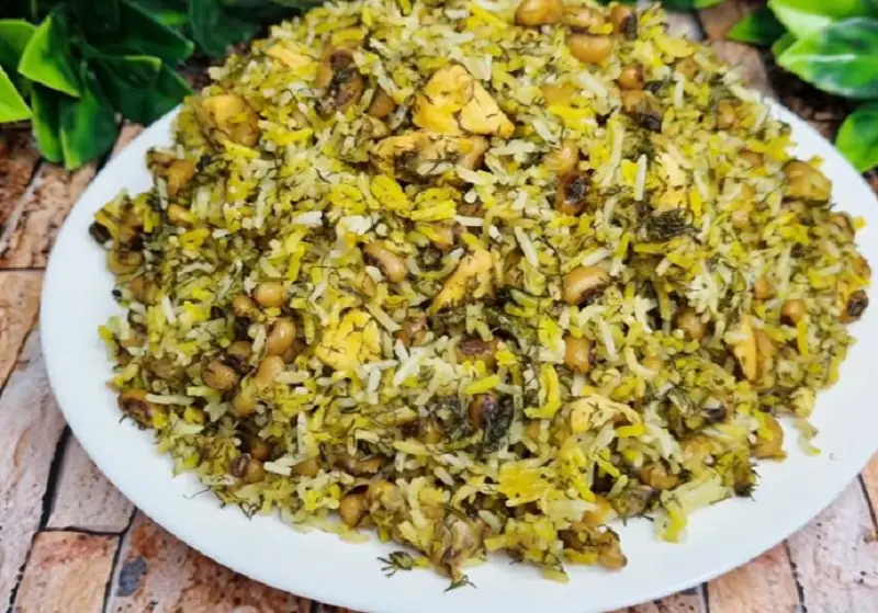 طرز تهیه پلو شوشتری با مرغ و لوبیا چشم بلبلی؛ غذای خوش عطر جنوبی