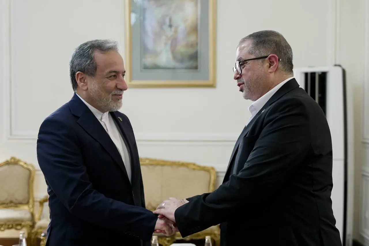 عراقچی: تداوم دفاع از کشور در برابر متجاوزان و حمایت از آرمان آزادی فلسطین