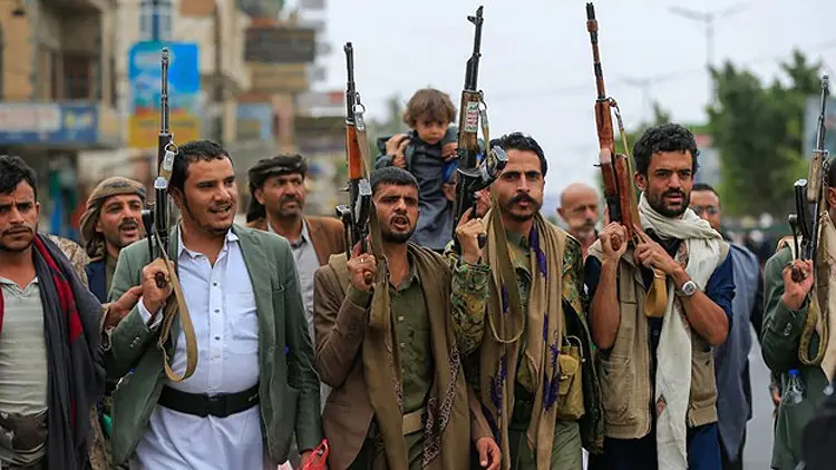 کلاشینکف؛ نماد منزلت یا آخرین پناهگاه مالی؟