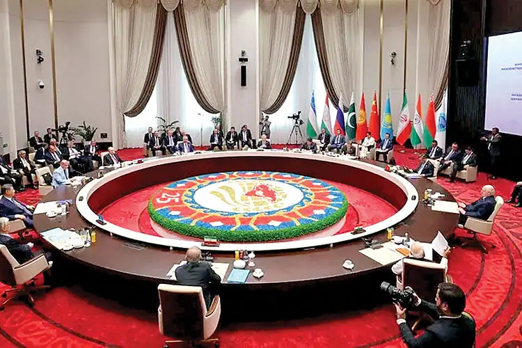 پوستاندازی در نظم جهانی