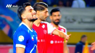 موقعیت گلزنی عالی که ضربه گودرزی راهی به دروازه پرسپولیس نداشت