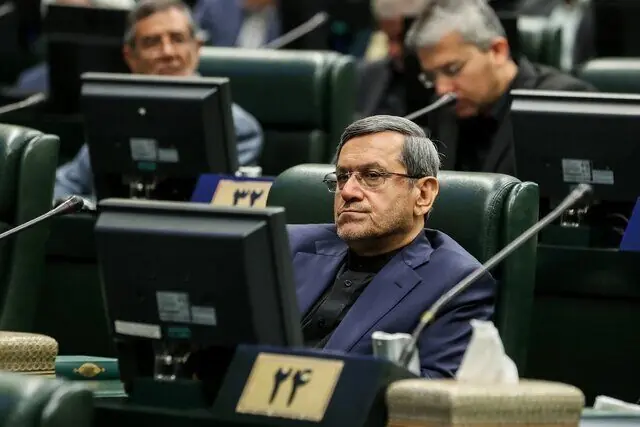 قشقاوی: آمریکا چگونه تفاوت اهداف نظامی با مدرسه و مجلس عروسی را تشخیص نمیدهد