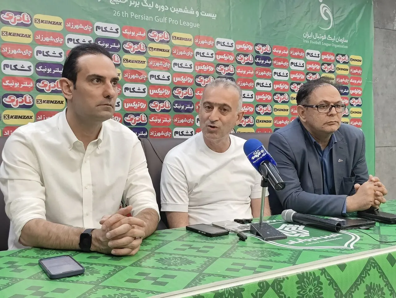 کمالوند خواستار فرصت هواداران به بازیکنان جوان خیبر شد
