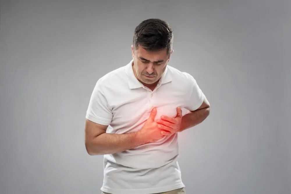 بیماری قلبیعروق در چه سنی بدون علائم آغاز میشود؟
