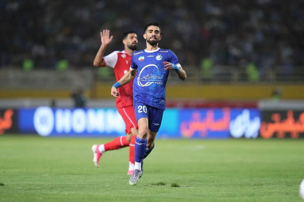فتاحی: پرسپولیسیها قسر در رفتند!