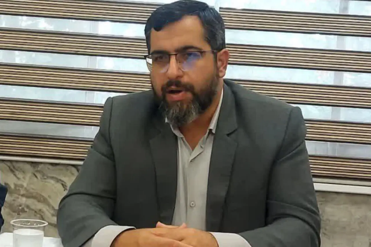  ۳ هزار بسته تحصیلی میان دانش‌آموزان نیازمند بهشهر توزیع می‌شود
