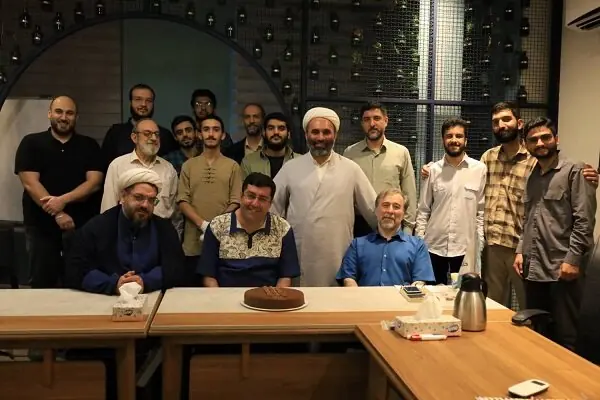 بازخوانی تجربه یکساله انجمن سلمان تا بررسی نسبت اندیشه و ادبیات
