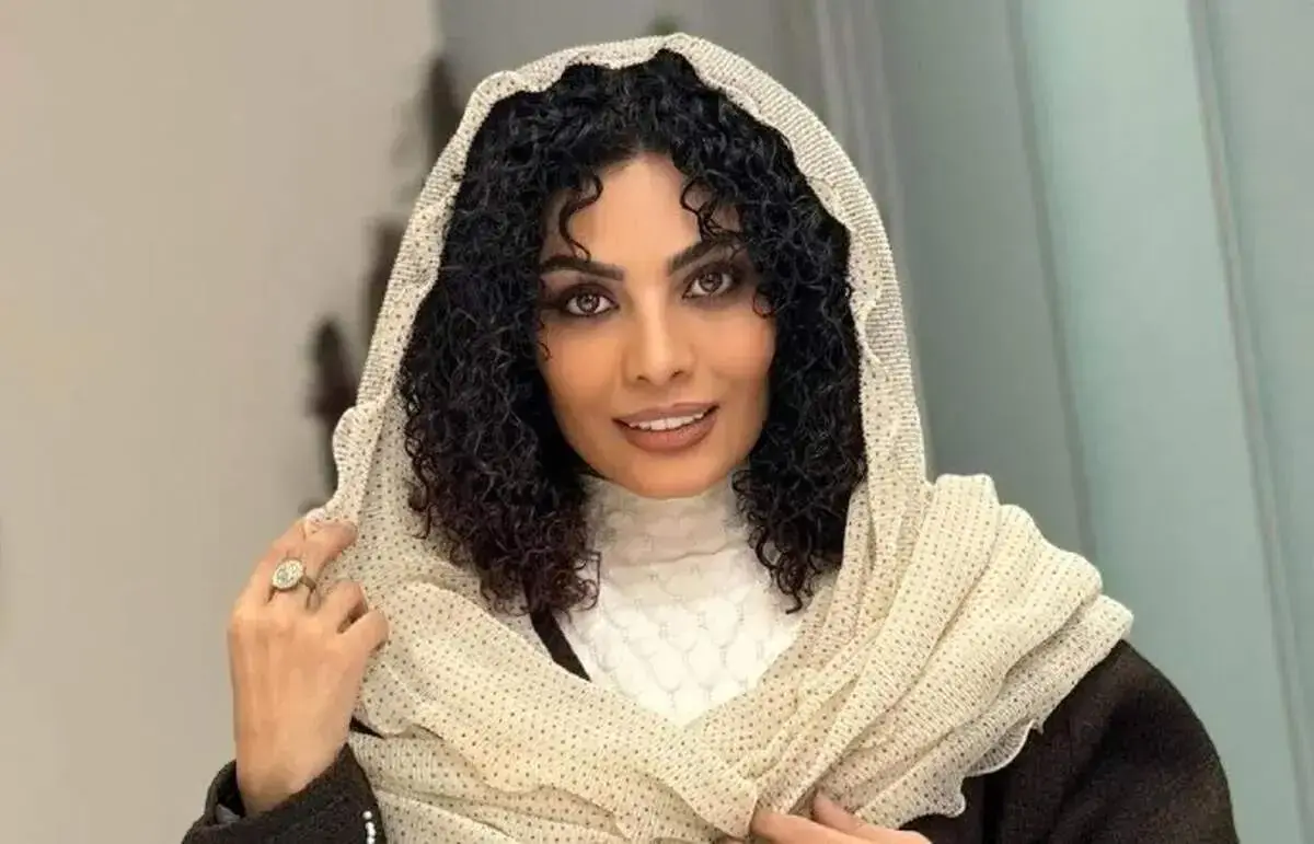  فتوشات های سیاه و سفید صحرا اسداللهی با چاشنی شعر مولانا