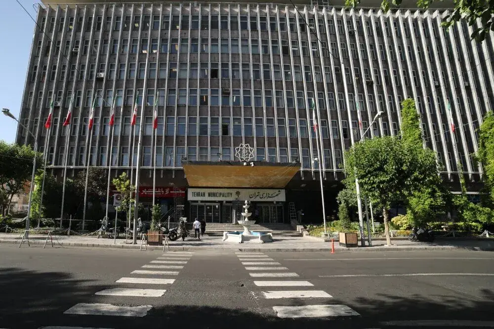  انتقاد تند روزنامه دولت از شهرداری تهران ؛ تراکم‌فروشی به نام بازسازی خانه‌های جنگ‌زده؟