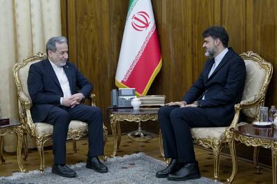 تأکید وزیر امور خارجه بر تقویت همکاریهای اقتصادی و کنسولی ایران و عراق