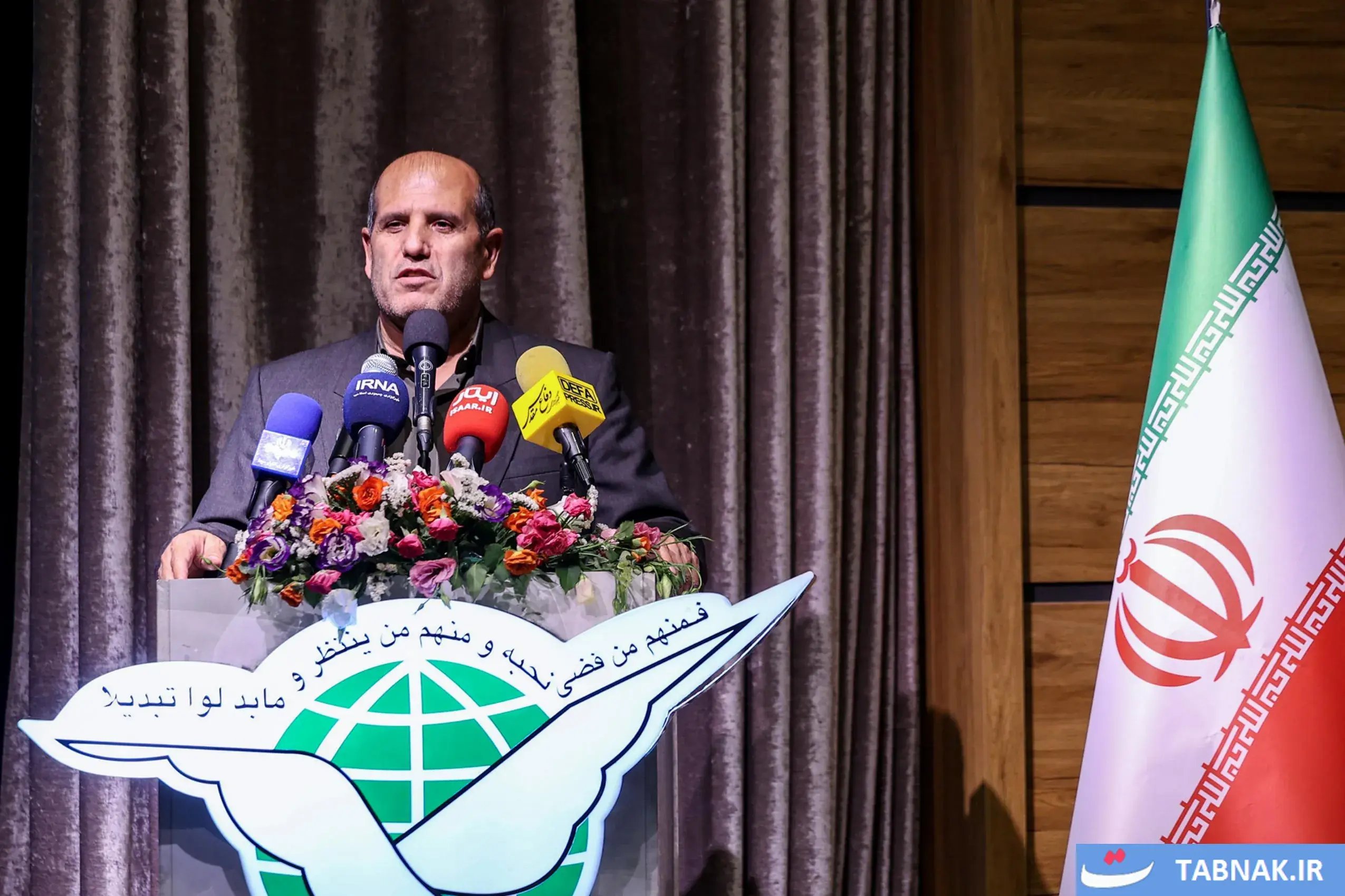  عکس: آیین تجلیل از خانواده‌های «شهدای جنگ رمضان»