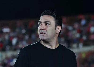  موقعیت سورئال نکونام و تراکتور