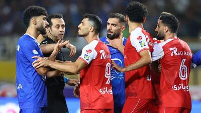 دربی از یک شبکه ماهوارهای بدون آرام و لوگو پخش شد