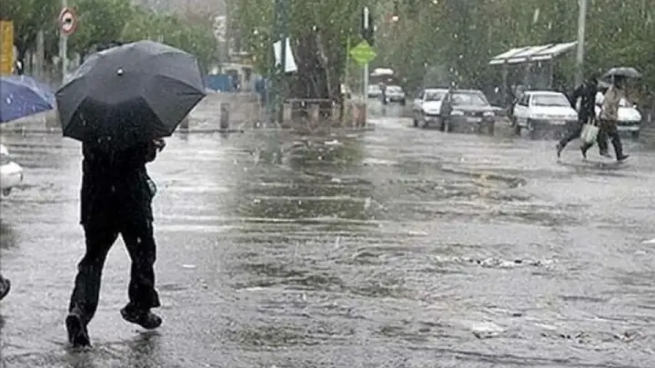 رگبار باران در شمال / وزش باد شدید و گردوخاک در مرکز و شرق