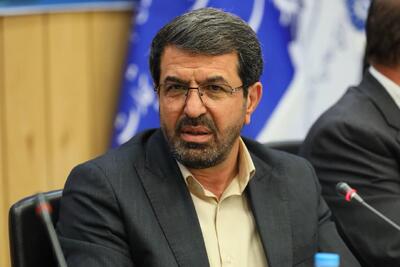 استاندار همدان: رفع موانع تولید با افزایش اختیار مدیران استانی شتاب میگیرد