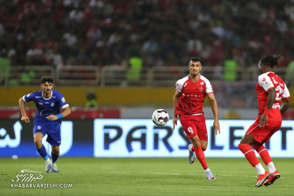 علیپور به استقلالیها لطف کرد/ تارتار حق دارد اورونوف را از اول بازی ندهد