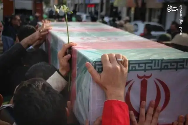 تصویر ۳ خلبان ارتش که در حمله آمریکا به شهادت رسیدند