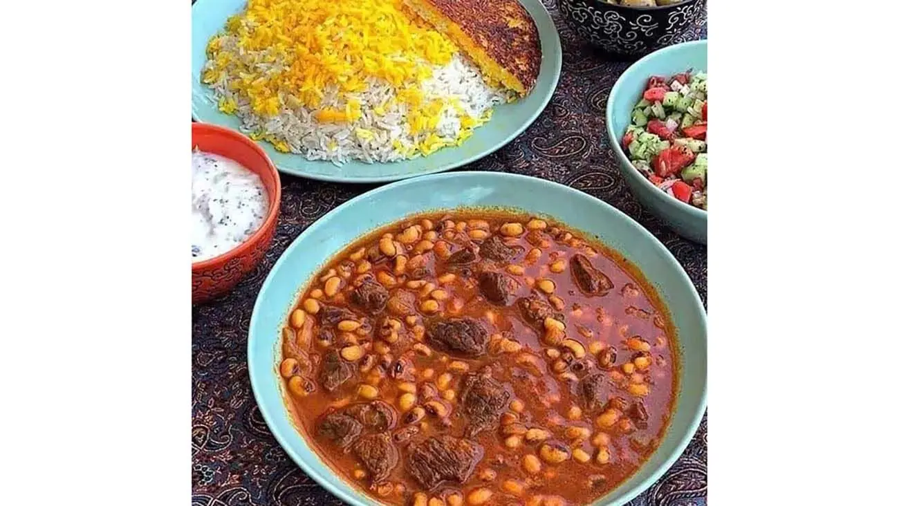 راز خوشمزگی قورما شورباسی؛ آبگوشت سنتی تبریزی با عطر بی نظیر