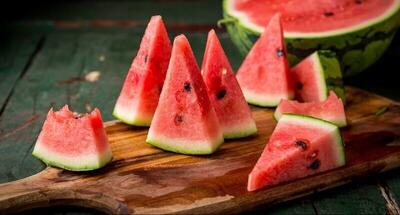 خانهداری | آیا روش درست نگهداری هندوانه بریده در یخچال را میدانید؟