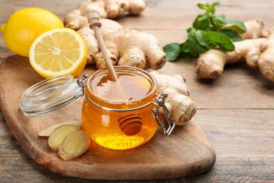  خواص عسل و زنجبیل برای لاغری؛ راهی طبیعی و مؤثر برای کاهش وزن