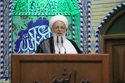 امام جمعه یزد: دشمن، وحدت مردم را نشانه گرفته است