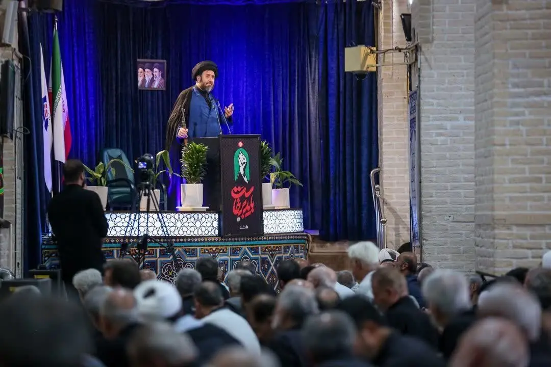 امامجمعه موقت قزوین: به جای نمایش ضعف، آنها را رفع کنید