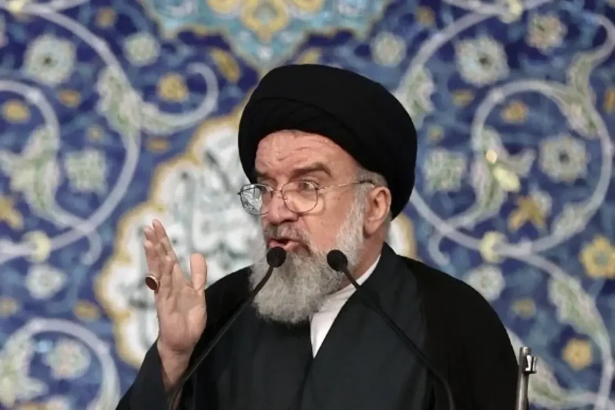  احمد خاتمی: شکست دشمن در جنگ اقتصادی با جهاد و انفاق میسر می‌شود