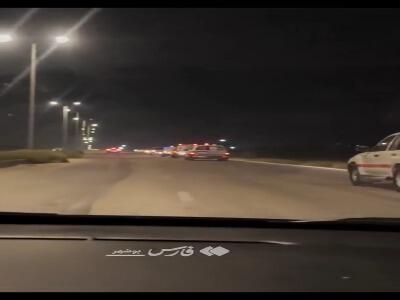  لحظه آغوش پدر مجروح برای پسر شهید در بوشهر | آخرین خبر