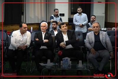 بازدید وزیر ورزش و جوانان از اردوی تیم ملی وزنهبرداری مردان