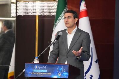 دکتر ابدالی در همایش سراسری مدیران: اولویت بانک سینا، توسعه ابزارهای نوین تأمین مالی و حرکت به سمت بانکداری دیجیتال است
