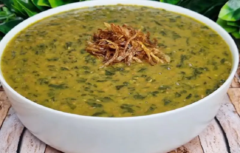 طرز تهیه عدسی اسفناج با ماش؛ غذای بدون گوشت، سالم و سیرکننده