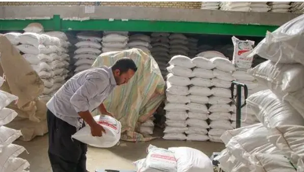 عملیات تخلیه و بارگیری محموله برنج وارداتی رو به اتمام است
