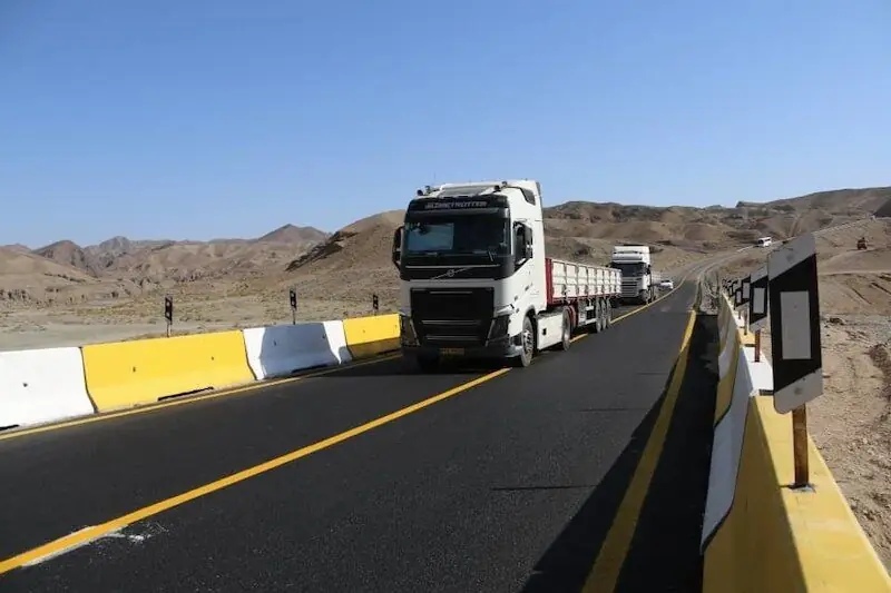 توسعه راهها در سیستان و بلوچستان؛ گام عملی دولت برای رونق مناطق مرزی