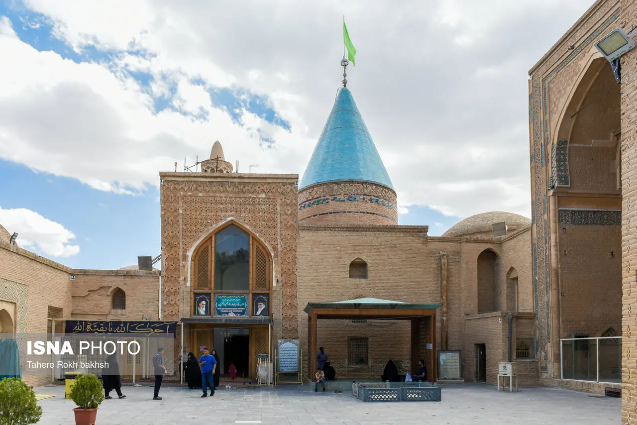 شتابدهی به توسعه گردشگری با تقویت محور گردشگری عرفانی در استان سمنان
