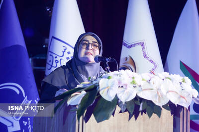 مهاجرانی: افزایش سهم حضور زنان در عرصههای ملی و بینالمللی از تأکیدات دولت چهاردهم است