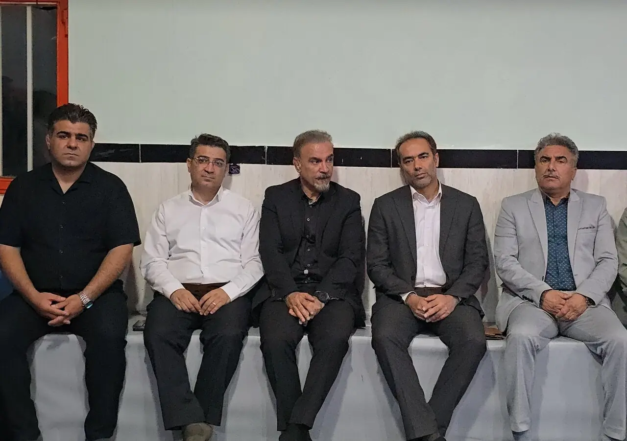 رئیس هیئت کشتی کردستان: مسابقات قهرمانی کشور دیماه در سنندج برگزار میشود
