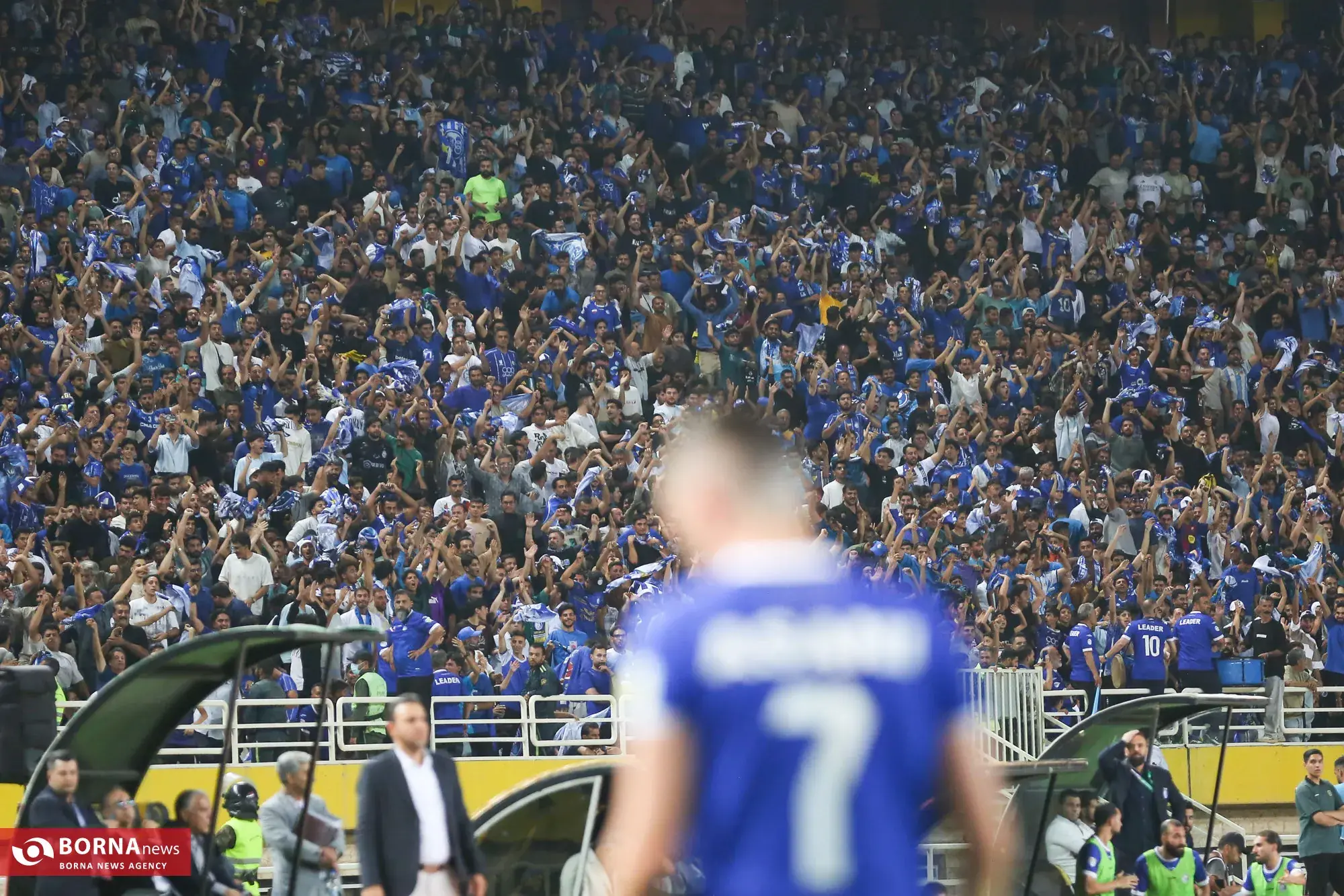  استقلال یک سر و گردن از پرسپولیس سرتر بود