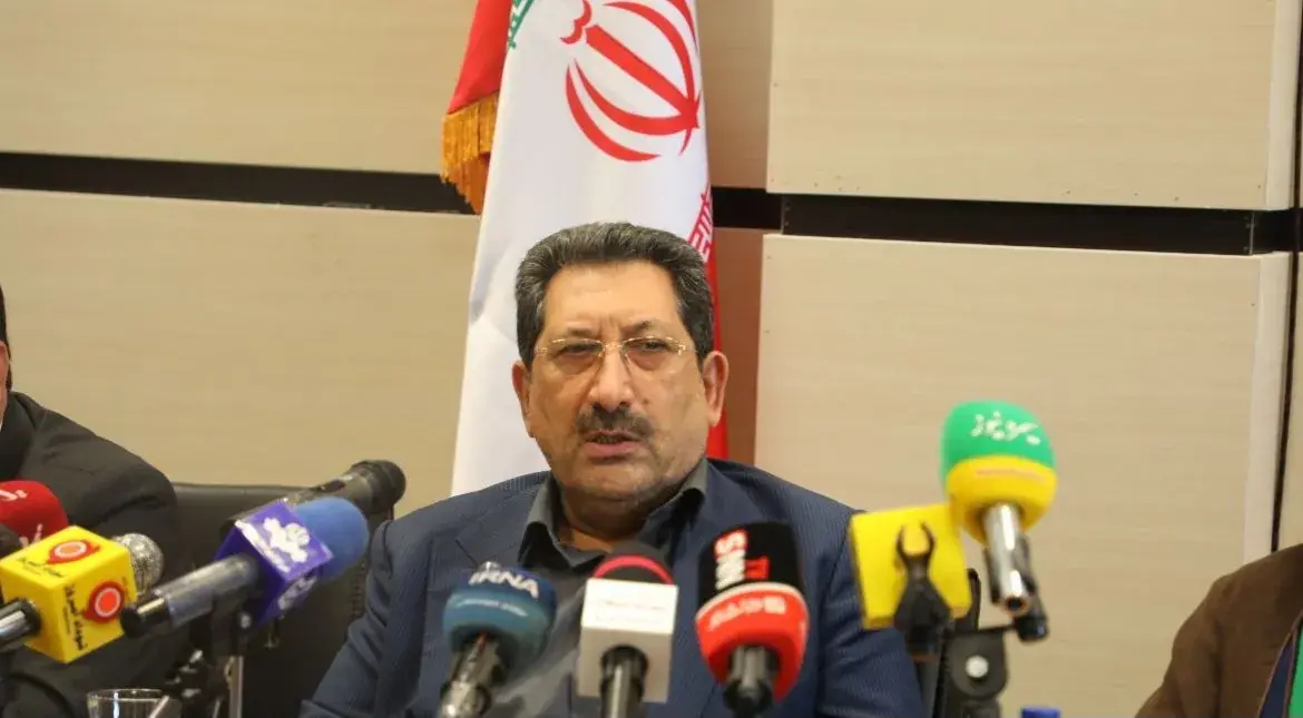 کارنامه اقتصادی ایلام از زبان وزیر صمت / از سهم پایین صنعت و تجارت تا فرصتهای بزرگ نفت و گاز