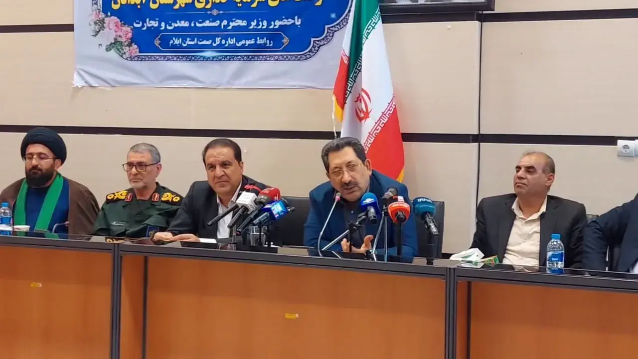 قول وزیر صمت برای احداث کارخانه پلیمری دولتی و توسعه صنایع پاییندستی در ایلام + فیلم