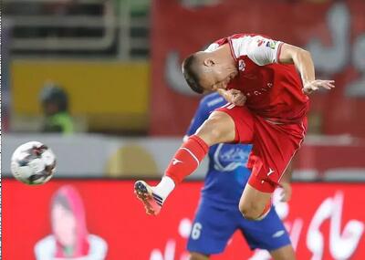  سرگیف در حال بیرون آمدن از ترکیب پرسپولیس!