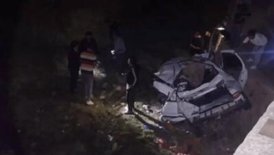 واژگونی سمند از پل در اردبیل؛ ۲ فوتی و ۴ مصدوم بر جای ماند