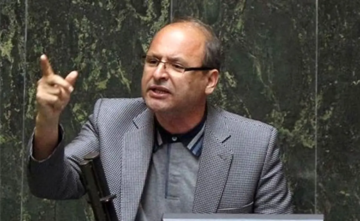 بخشایش اردستانی: نگاه ایران به سمت شرق شاید انتخاب نباشد، اما از روی اضطرار است/ جامعه تحمل گرانی و تورم بیش از این را ندارد