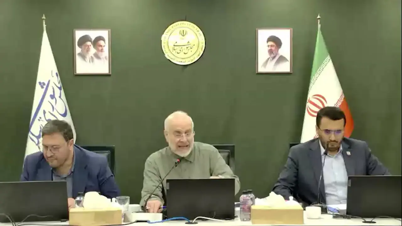 اظهارات قالیباف درباره طرح نفوذ/ نمی شود کشور را قفل کنیم و بگوییم همه از ما اجازه بگیرند+ فیلم